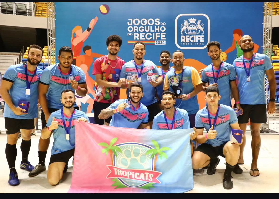 Tropicats team photo 3